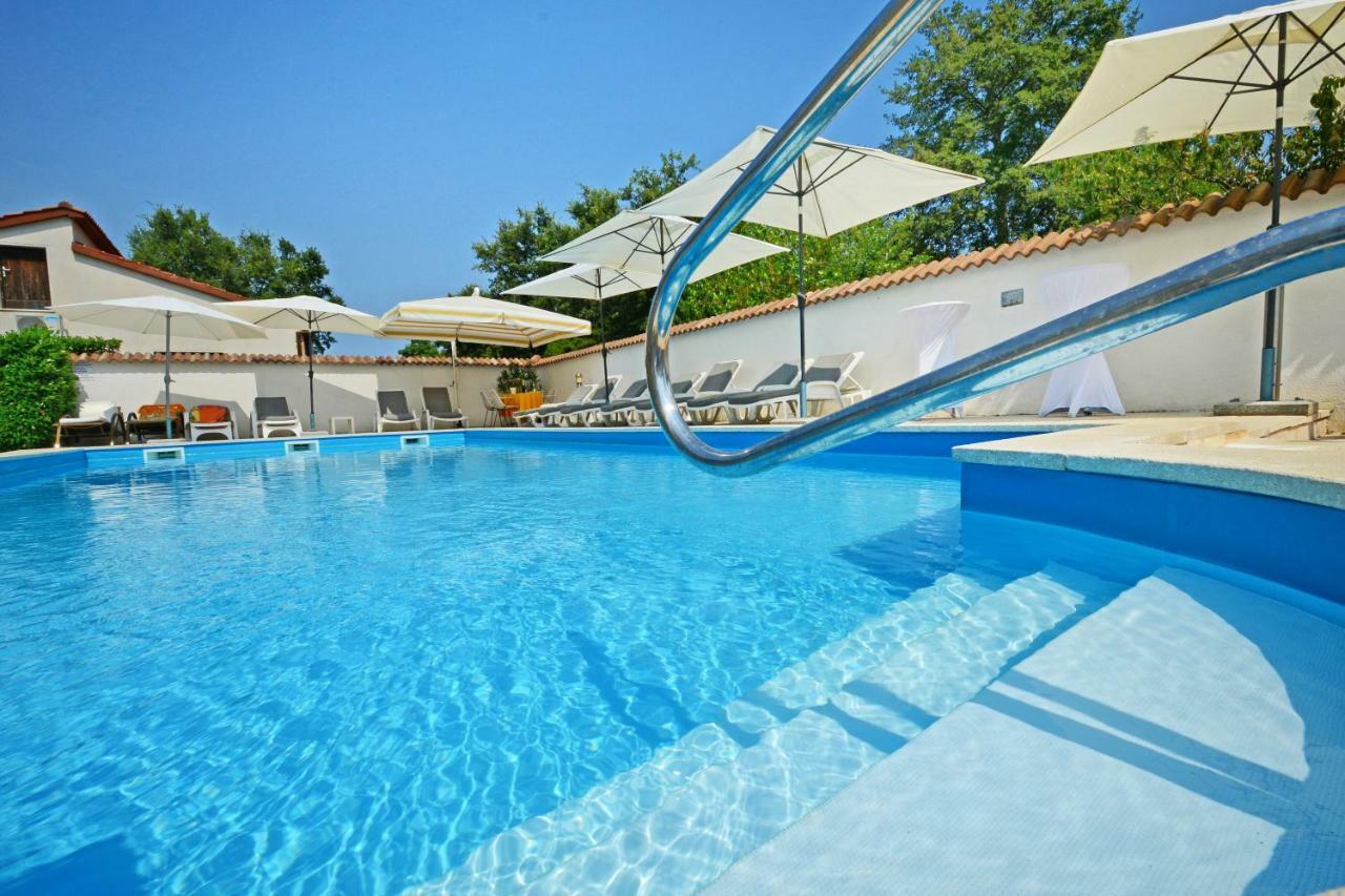 Apartments Pilic Rosini المظهر الخارجي الصورة