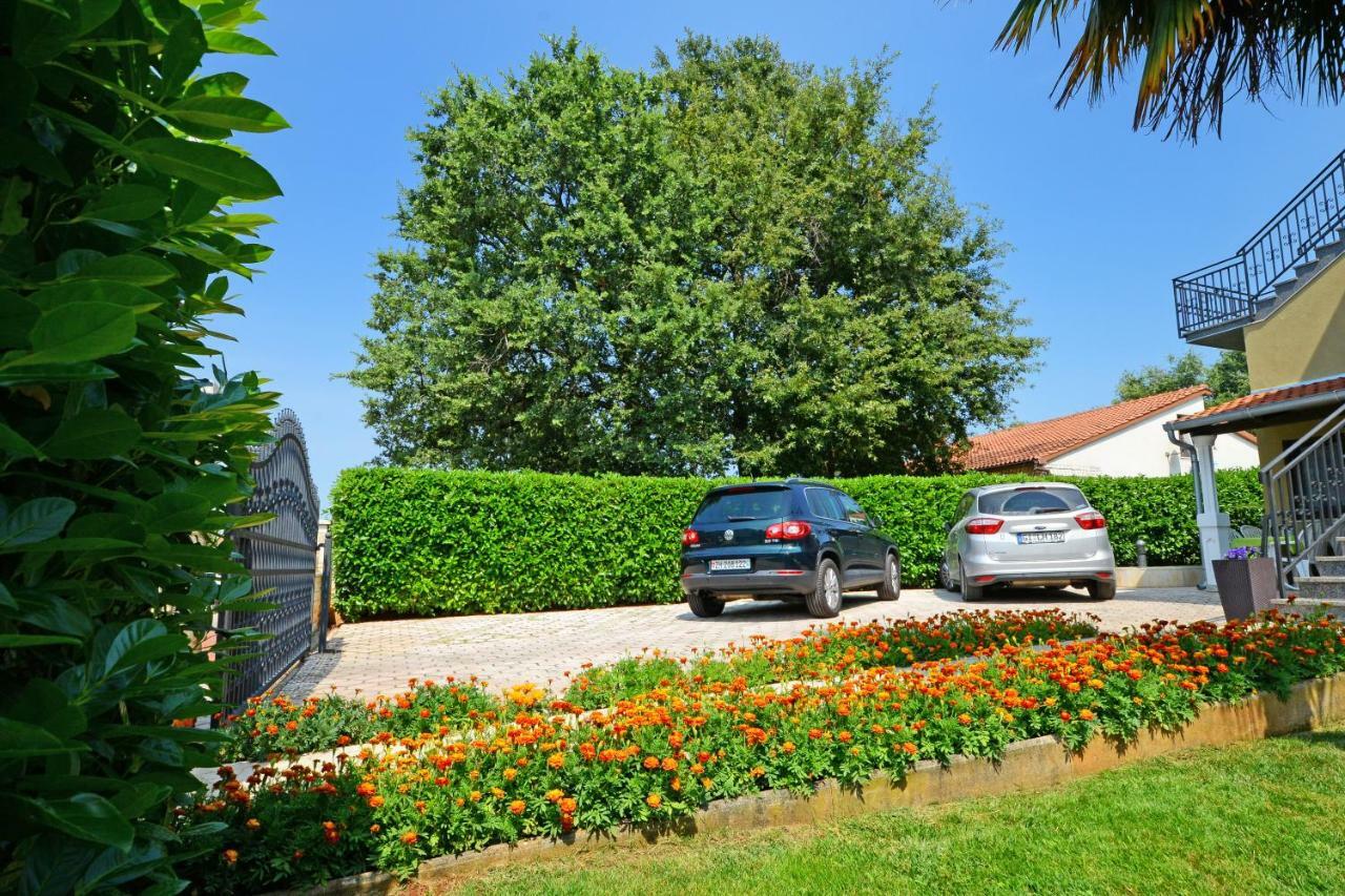 Apartments Pilic Rosini المظهر الخارجي الصورة