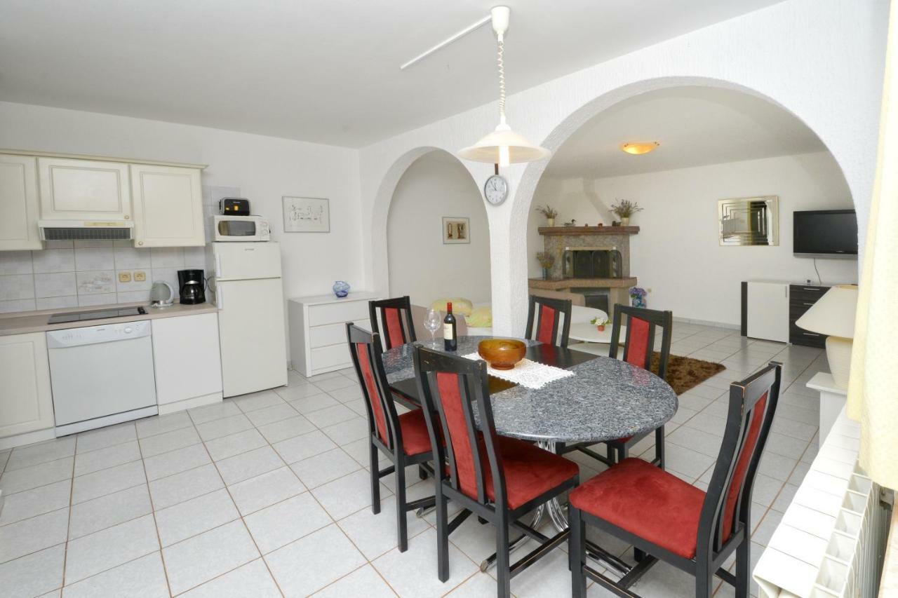 Apartments Pilic Rosini المظهر الخارجي الصورة